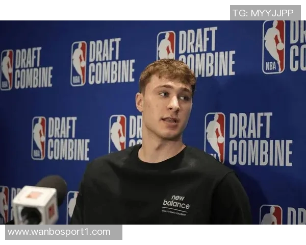 基德盛赞弗拉格场均17分6篮板称其完全配得上状元期待